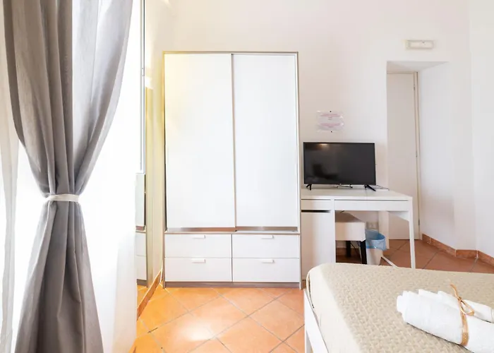 Laloren By Domusextra Apartament Neapol