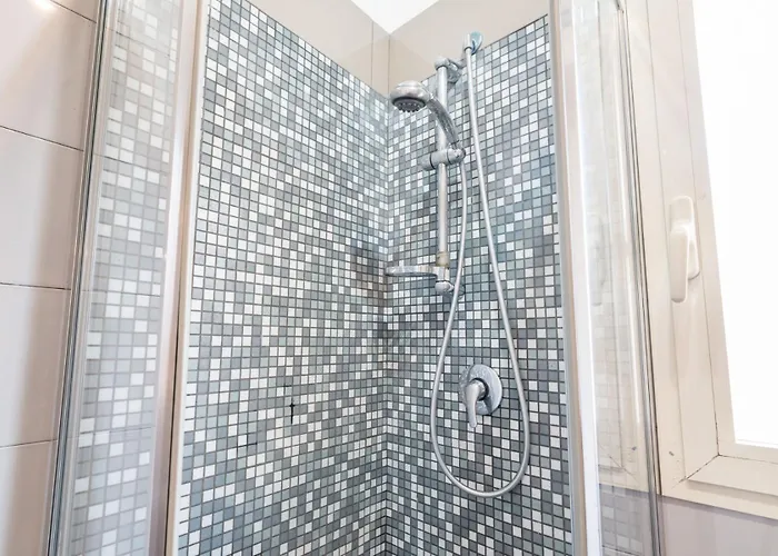 Laloren By Domusextra Neapol