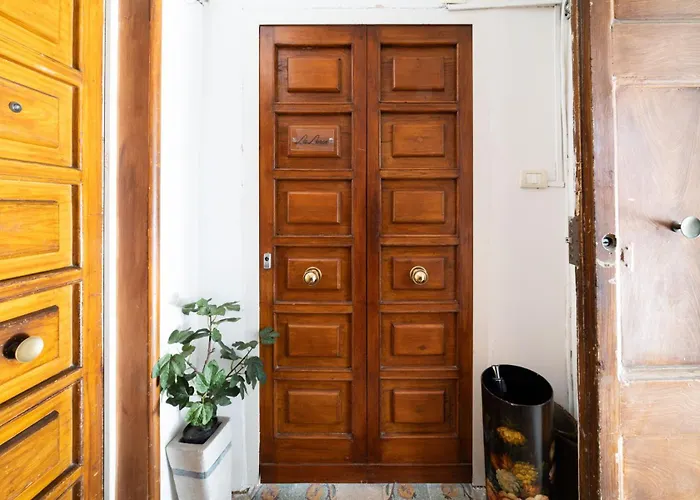 Laloren By Domusextra Apartament Neapol