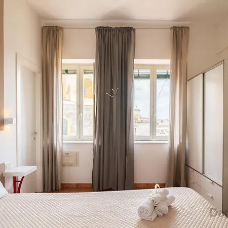 Laloren By Domusextra Apartment